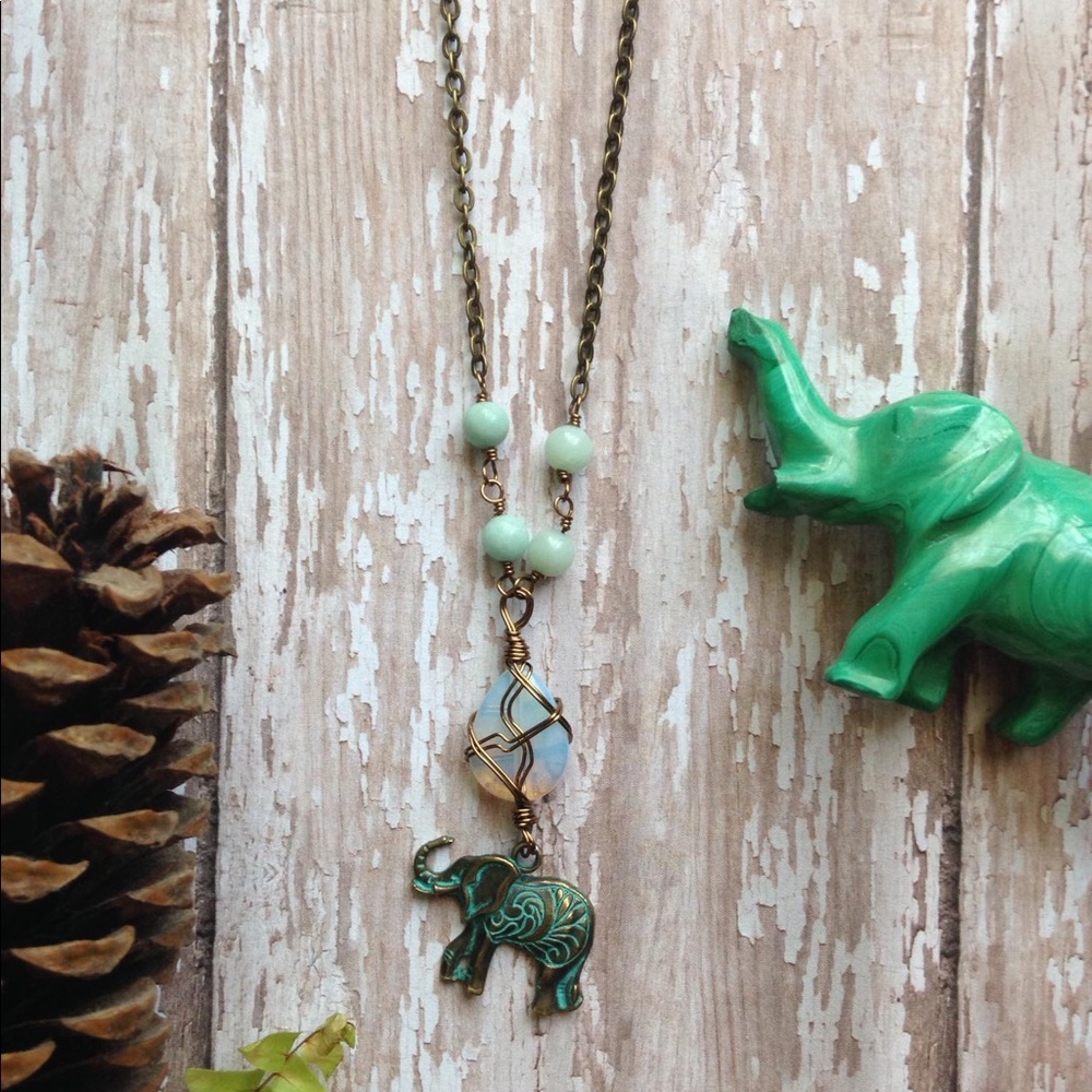 Elephant Necklace Brand New
